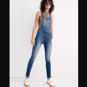 Madewell Skinny Jean Overalls in Cedarburg Wash XS